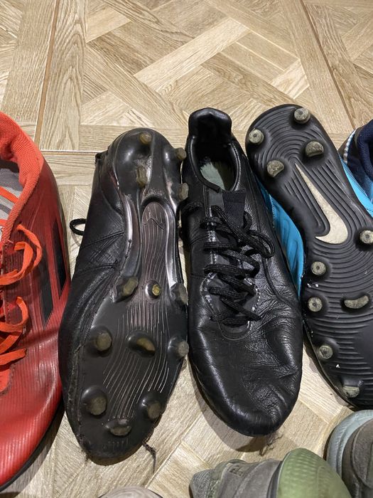 Сороконожки, футзалки, Бутси: adidas, puma, nike,