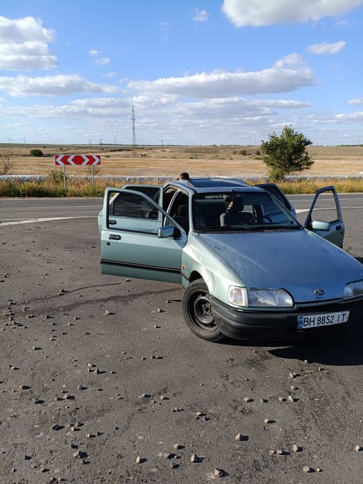 Форд сиера 2.0 donc