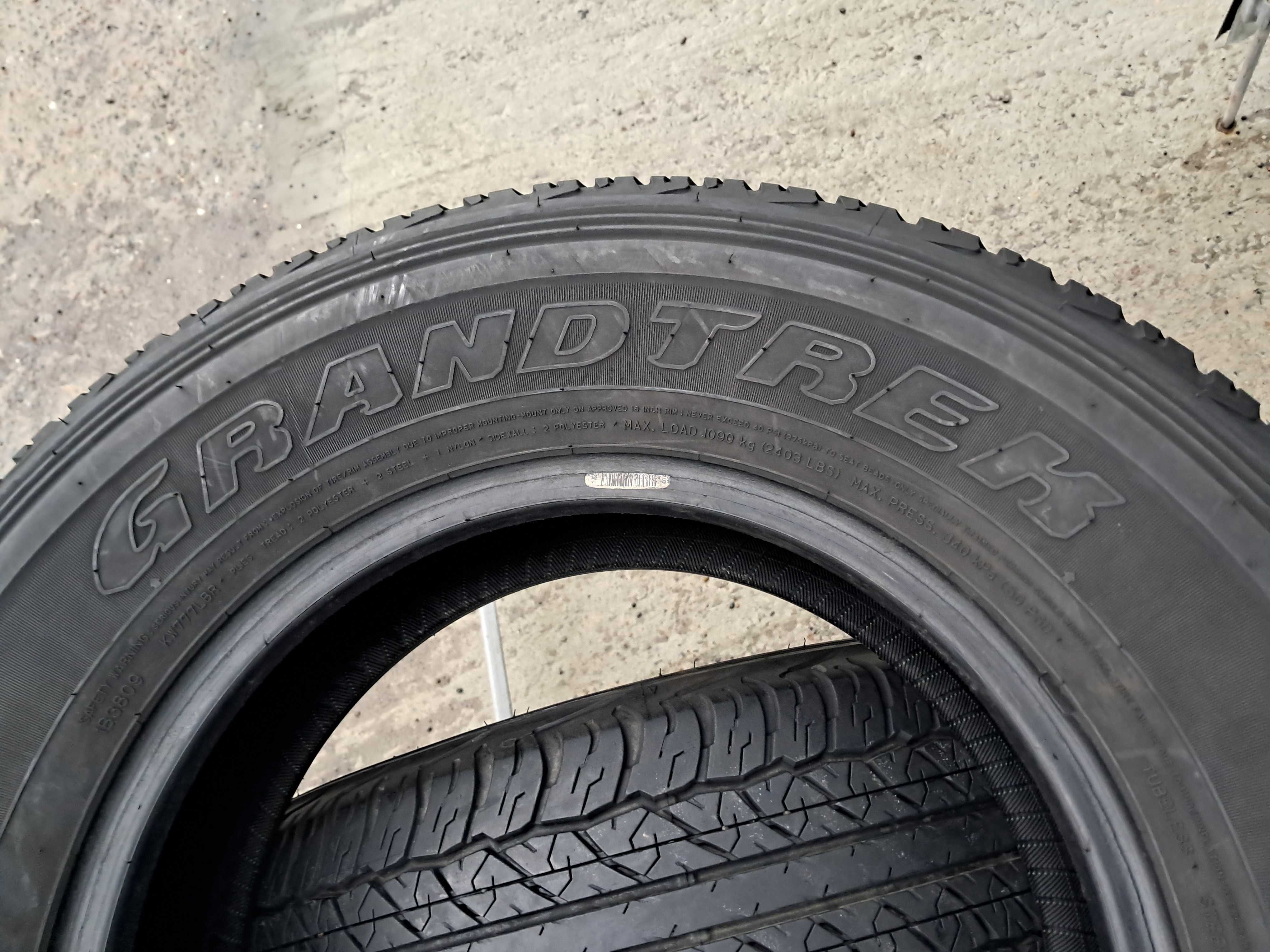 Резина всесезонна, 245/70 R16 Dunlop Grandtrek AT 20 (арт. 4038)