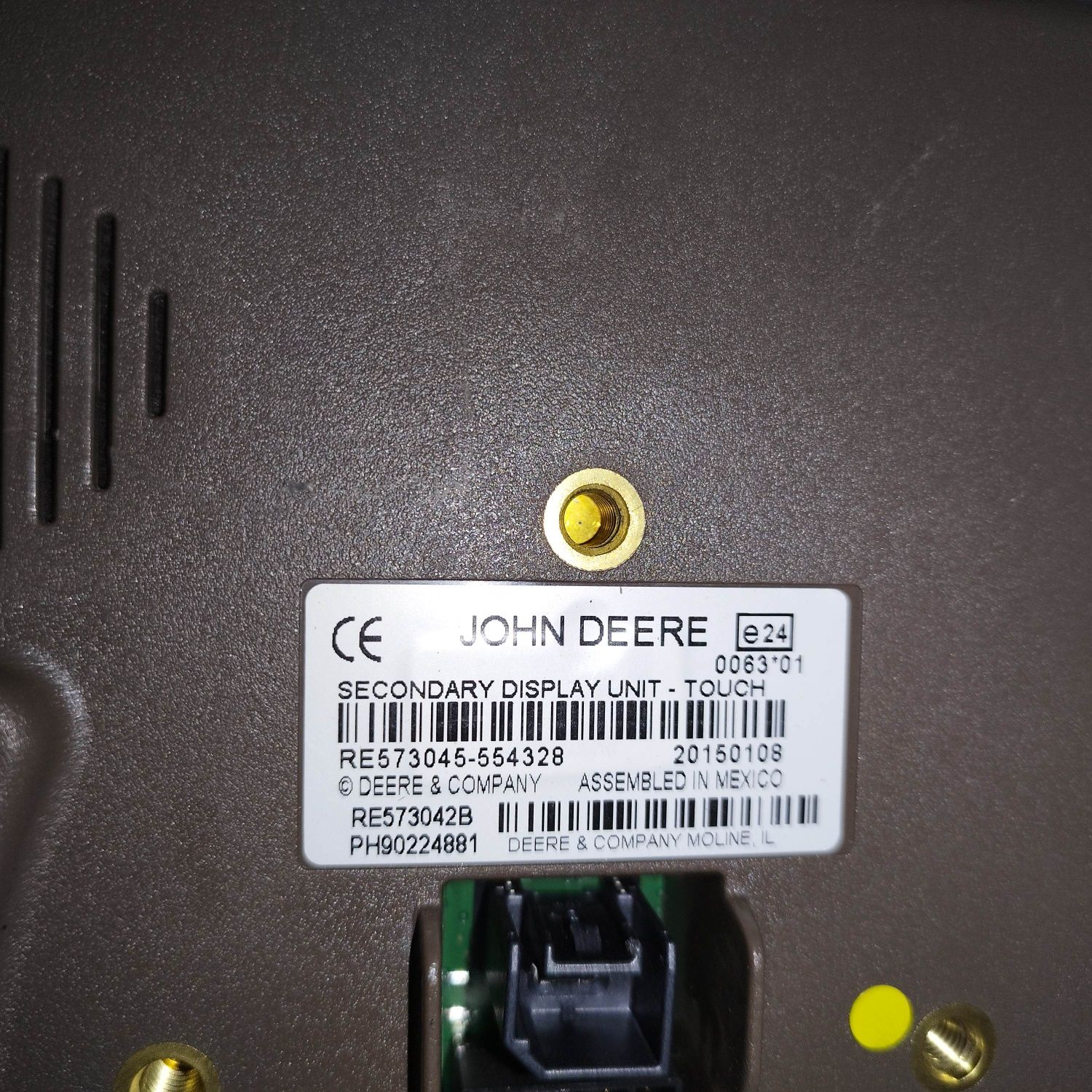 Monitor wyswietlacz John Deere RE573045
Pasuje 7r 8r 9r rx rt