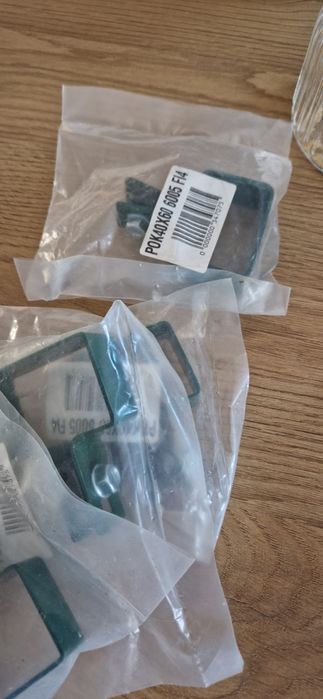 Zamienię łączniki do słupków paneli ogrodzeniowych