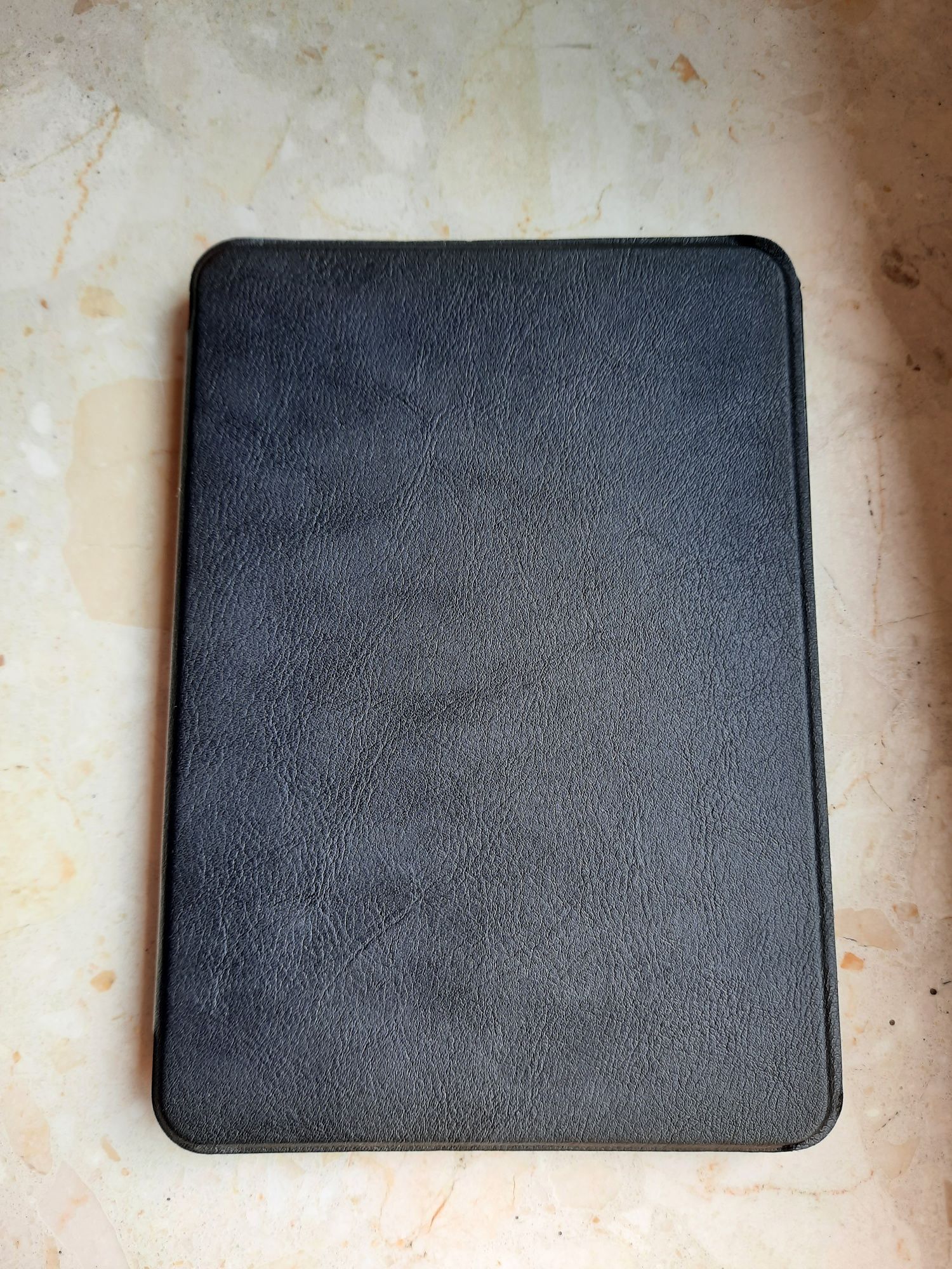 Etui na kindle paperwhite 8 generacja