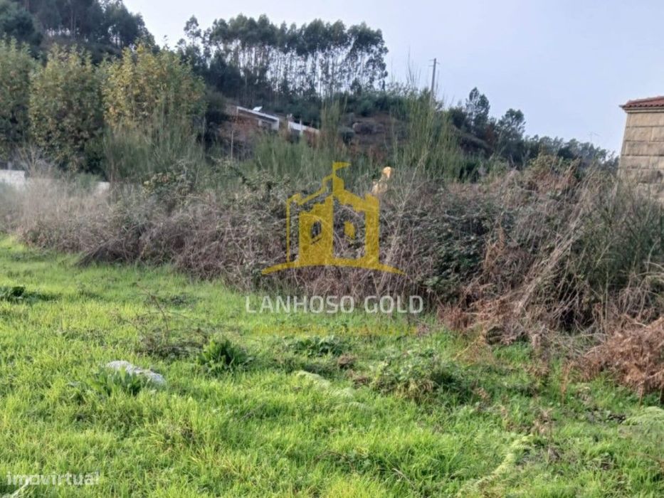 Terreno para construção com 2300m2 - Rendufinho