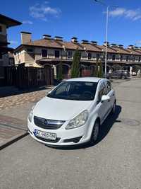 Opel corsa 2010 від власника