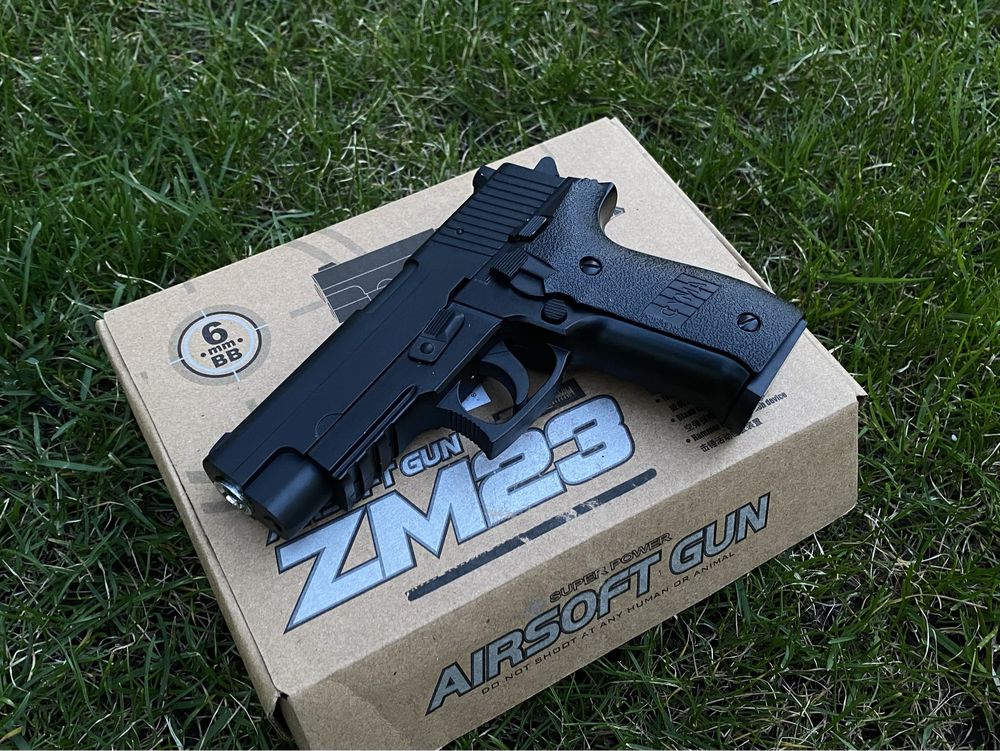 Металлический Sig Sauer PRO P226 Cyma ZM23 пістолет на пульках