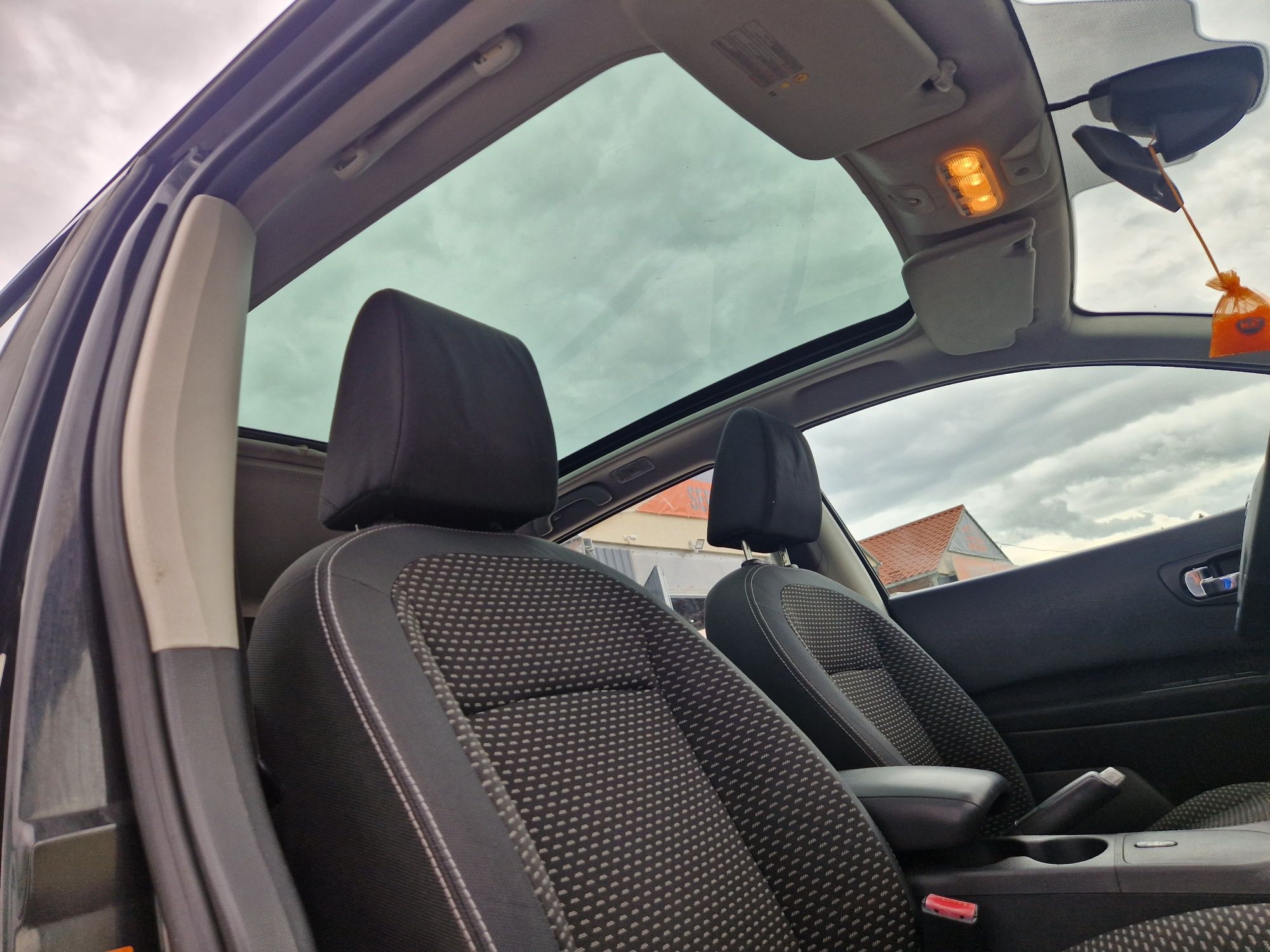 Nissan Qashqai 1.6 Benzyna Panorama Alufelgi Klimatronik BDB stan