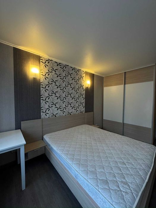 Здається 2 квартира по вулиці Головній (біля готелю Буковина)