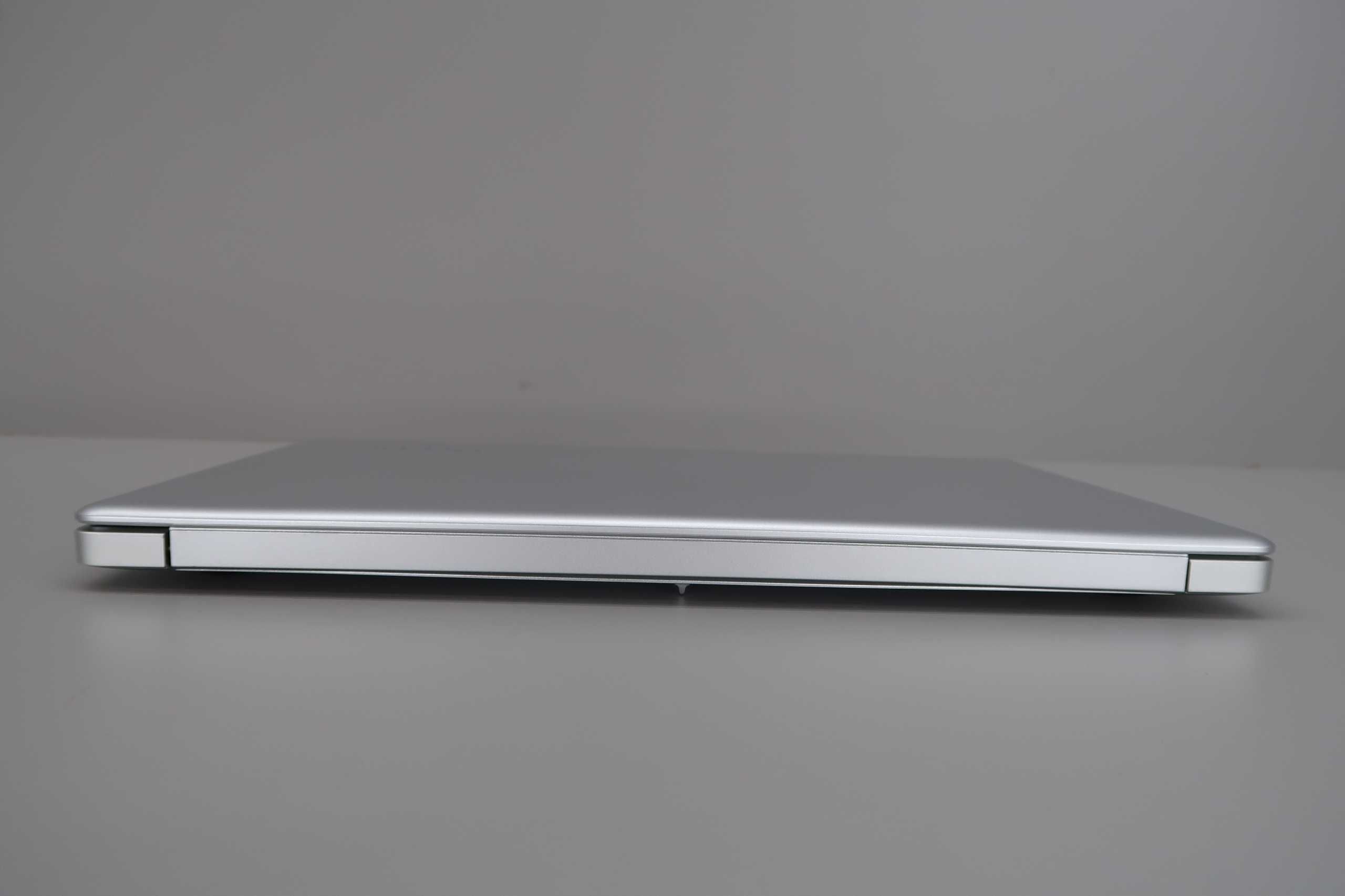 Laptop Kiano SlimNote 14,2 nowy