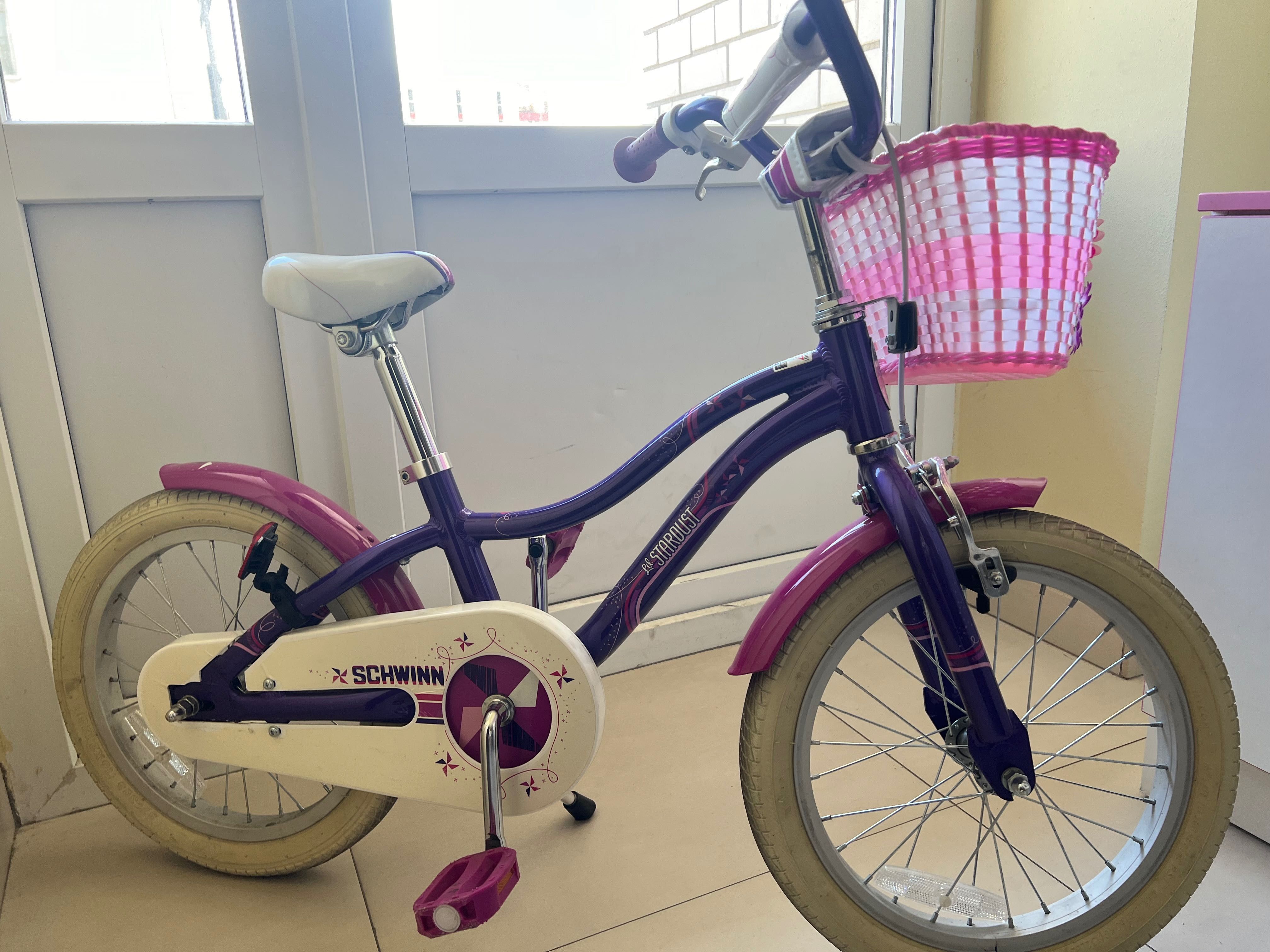 Велосипед Schwinn + самокат в подарунок