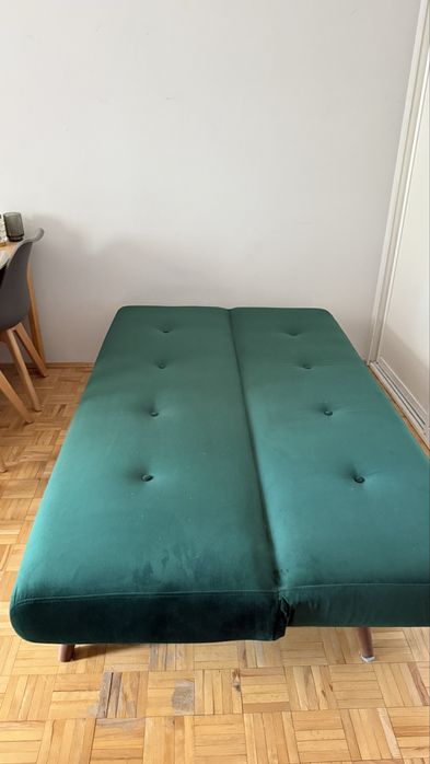 Kanapa zielona rozkladana