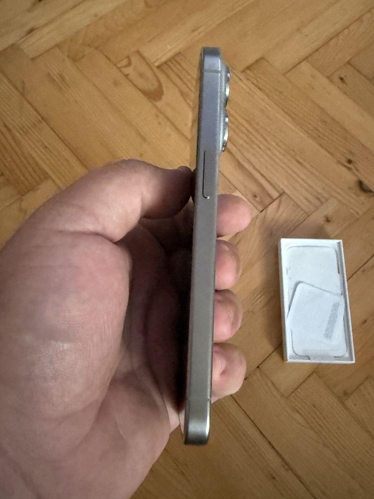 Iphone 15 pro 128GB