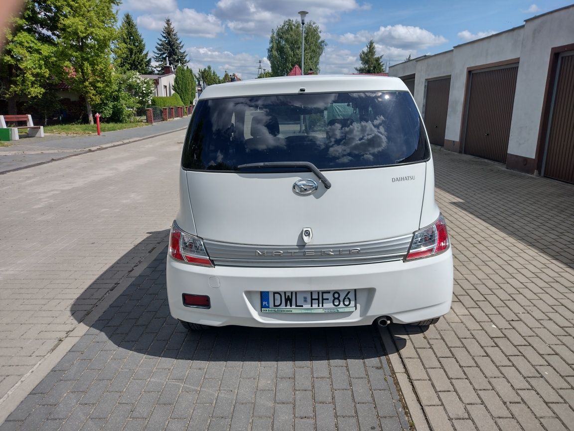 Daihatsu Materia 2009 rok