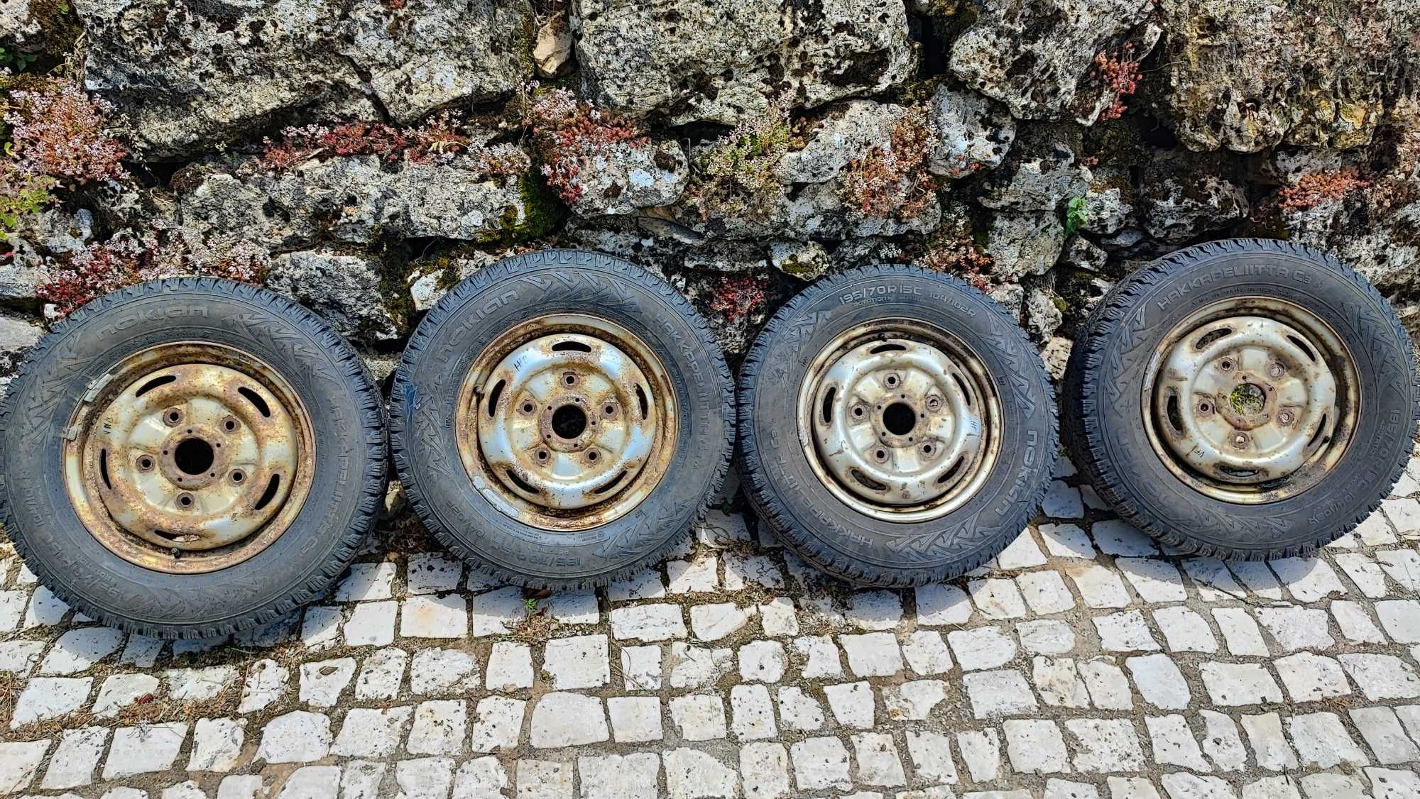 Rodas de inverno Nokian 195/70 R15C