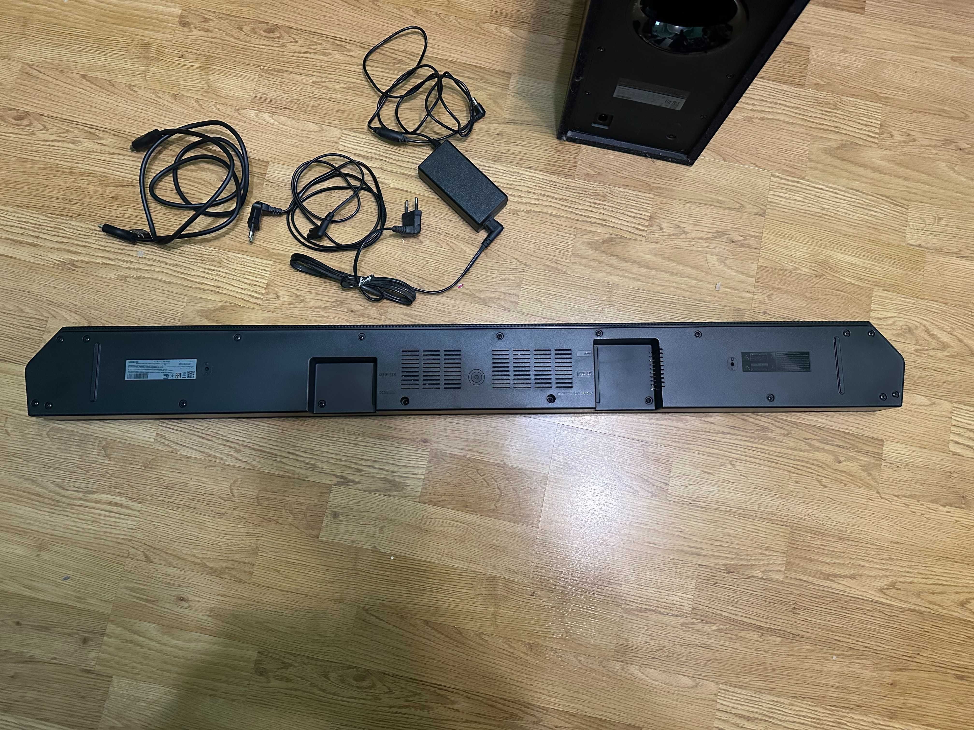 Саундбар Samsung HW-Q600B + сабвуфер | Dolby Atmos | Відмінний стан
