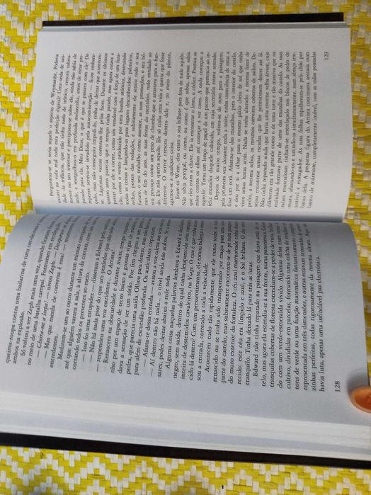 O CÓDICE SECRETO
de Lev Grossman