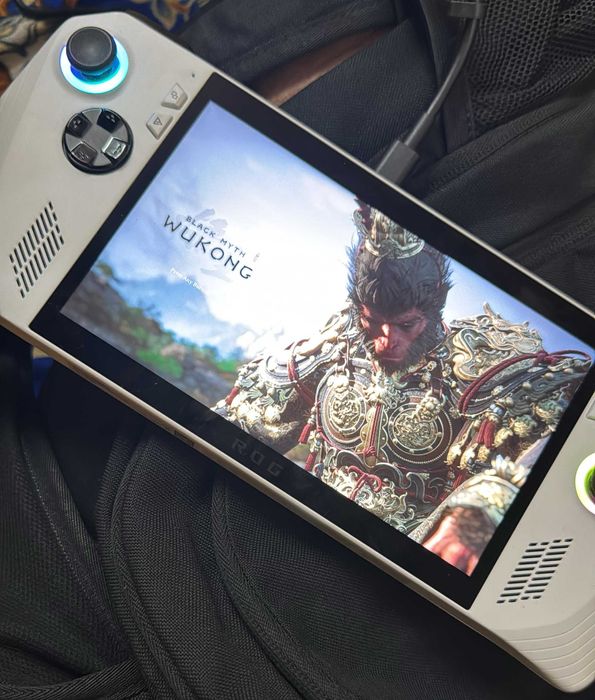 Asus Rog Ally Z1 extreme