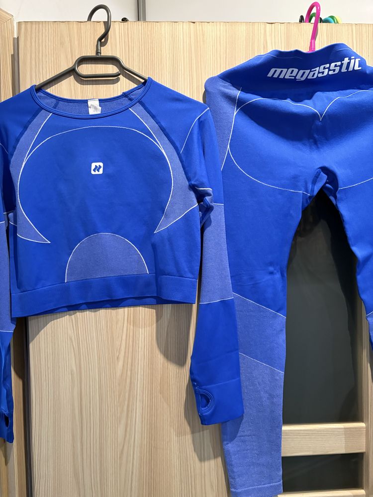 Niebieski szafirowy nowy kpl fit aport 38/42 bluzka leginsy megasstic