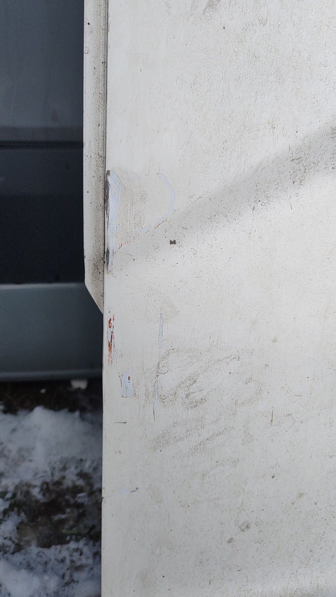 Lewe tylne drzwi rozsuwane nissan NV200  rok 2013
