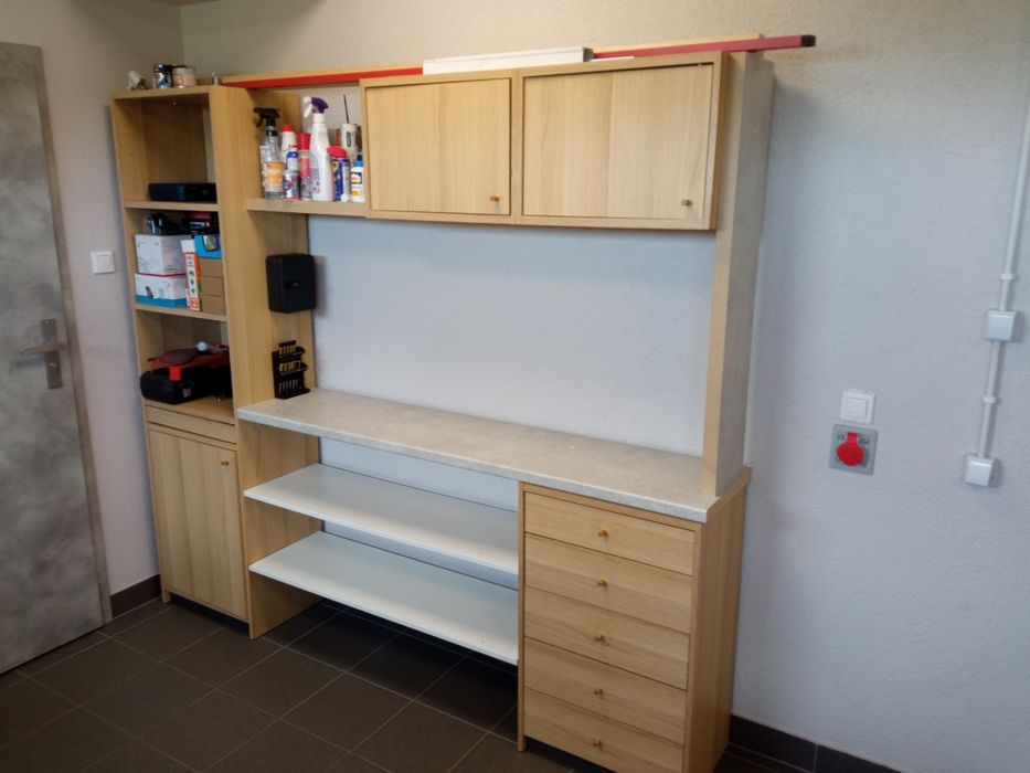 Meble, ścianka do garażu lub piwnicy