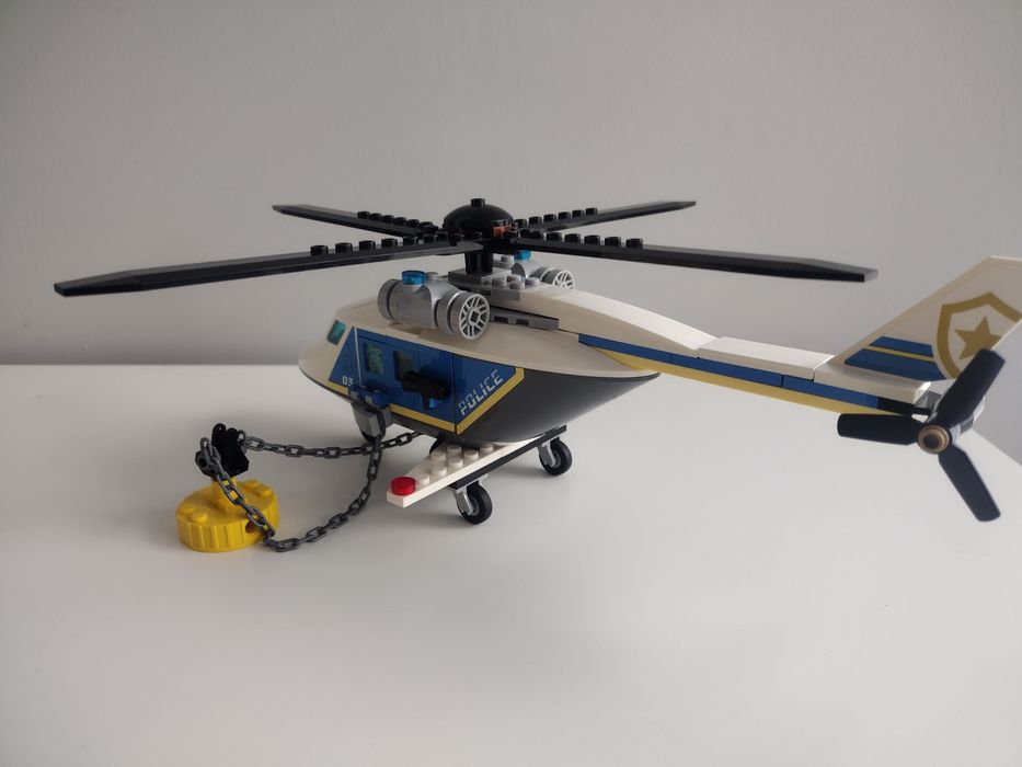 LEGO City 60243 - Police Helicopter Chase