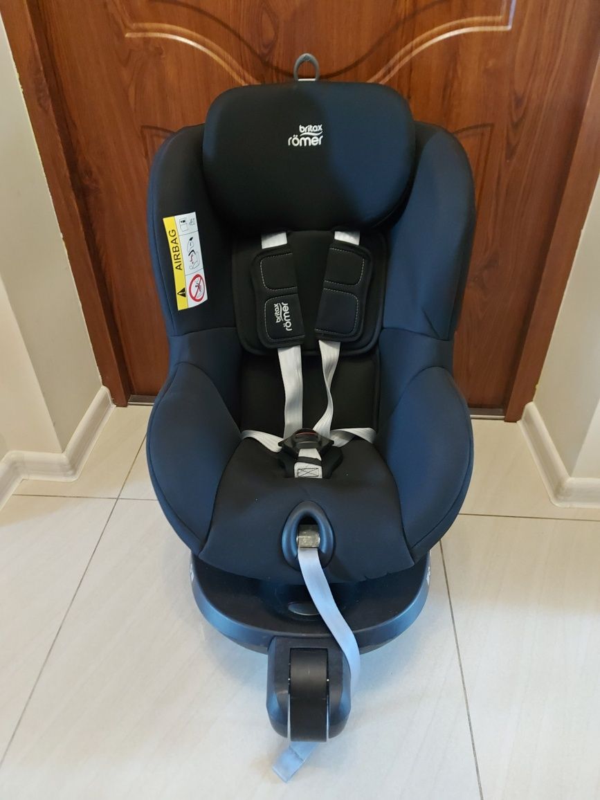 BRITAX RÖMER Dualfix 2 R Cosmos Black Fotelik samochodowy