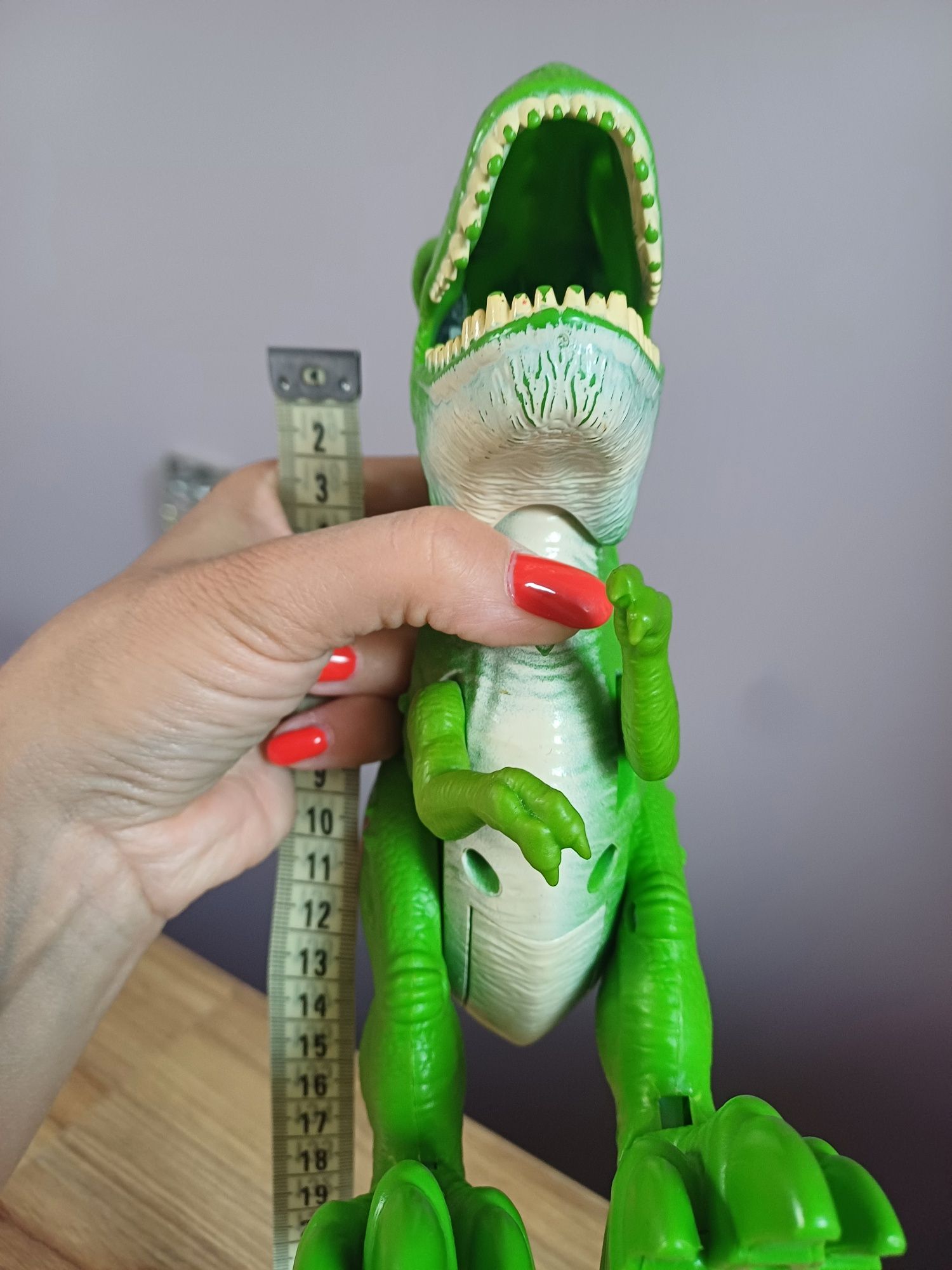 ROBO Alive Attacking T-Rex series 2 Dinozaur Zuru z 2020 roku
