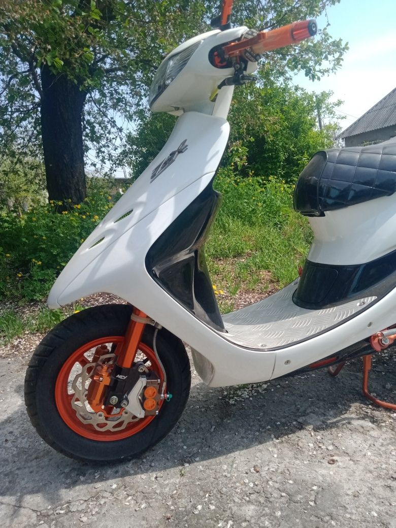 Продам скутер Honda Dio ZX 35 Tuning