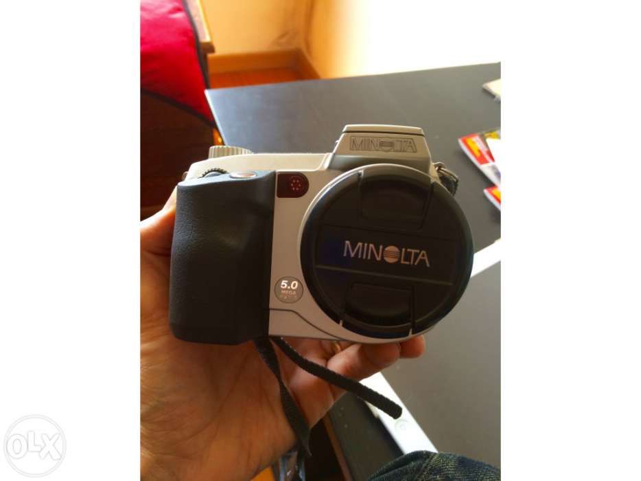 Minolta Dimage 7i (a precisar de reparos)