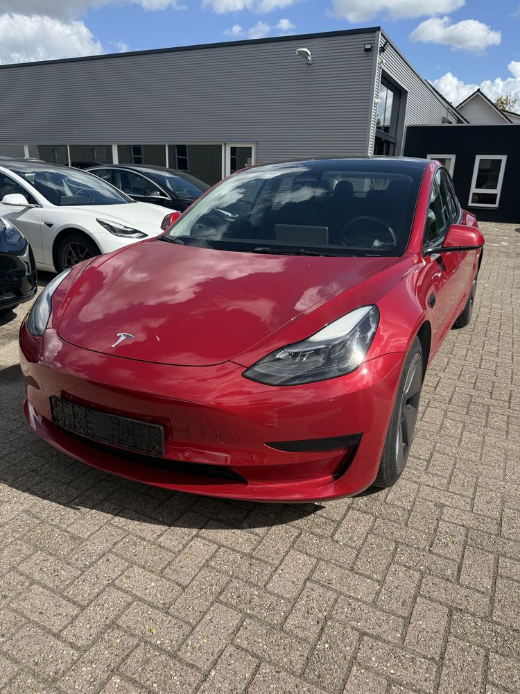 Tesla model 3 Standard range plus facelift