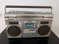 Hitachi TRK-8300E ( boombox )