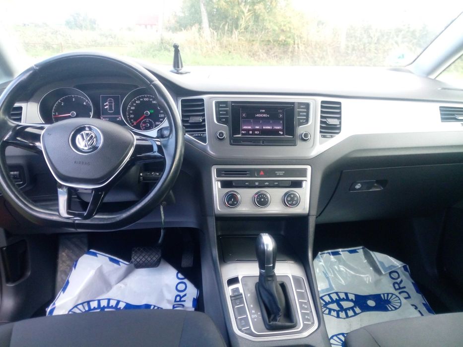 Śliczny Golf DSG klima fela Radar czujniki super stan
