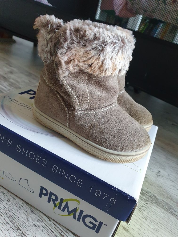 Buty zimowe ocieplane  dla dziewczynki primigi