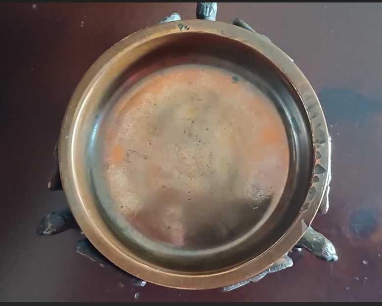 Popielniczka II Rzeczpospolita, Kantynowa?  Brąz/Mosiądz?