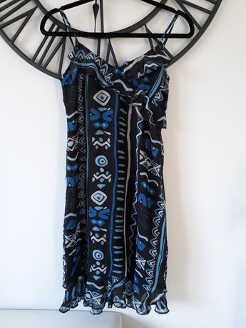Sukienka S 36 na ramiączkach z falbankami granatowa chabrowa niebieska