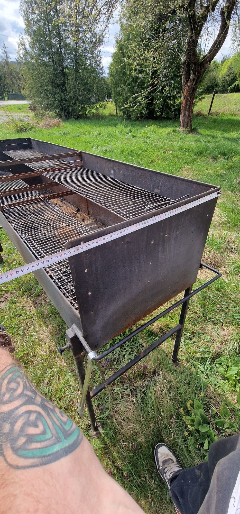 Grill węglowy duży