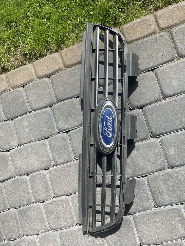 Gril/Atrapa Ford Galaxy Mk3