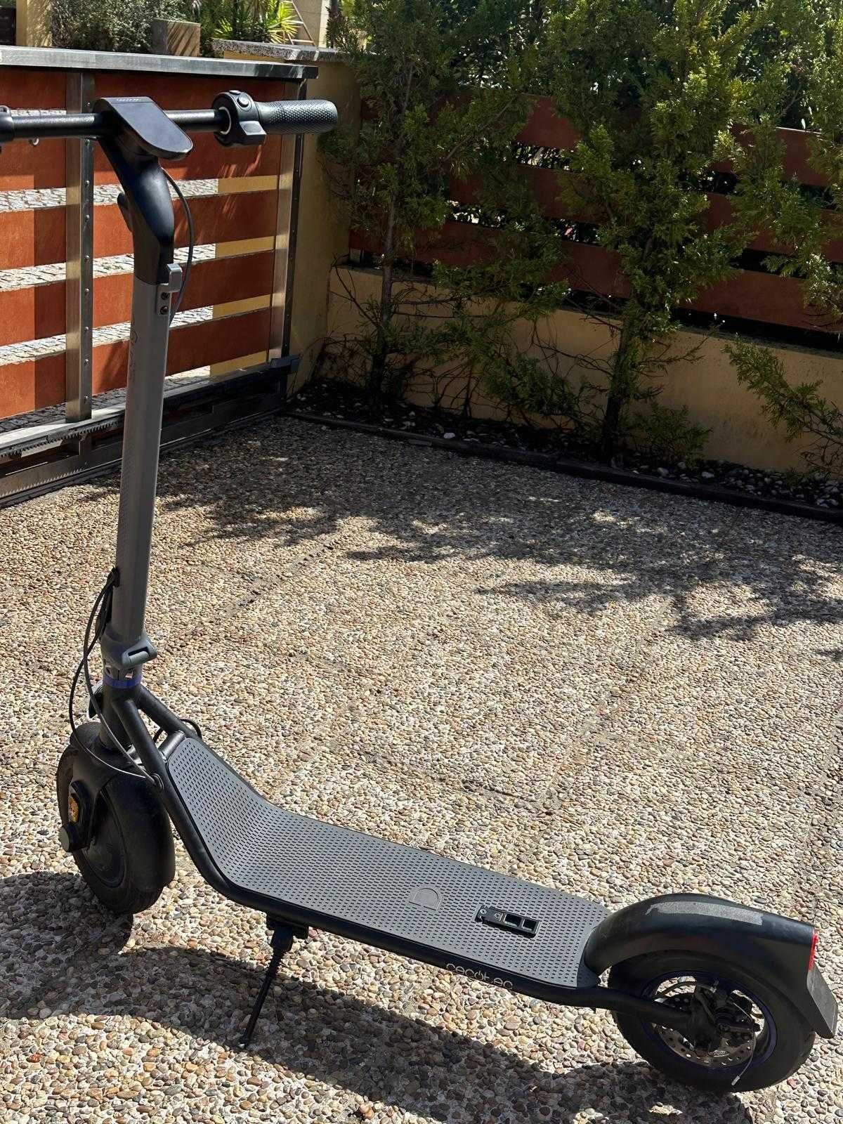 Trotinete Cecotec 10´´ Bongo D20 XL Connected