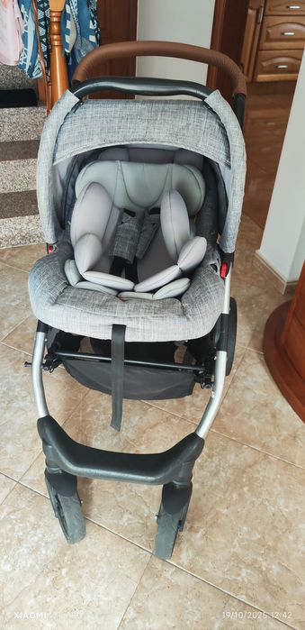 Carrinho bebé + ovo passeio