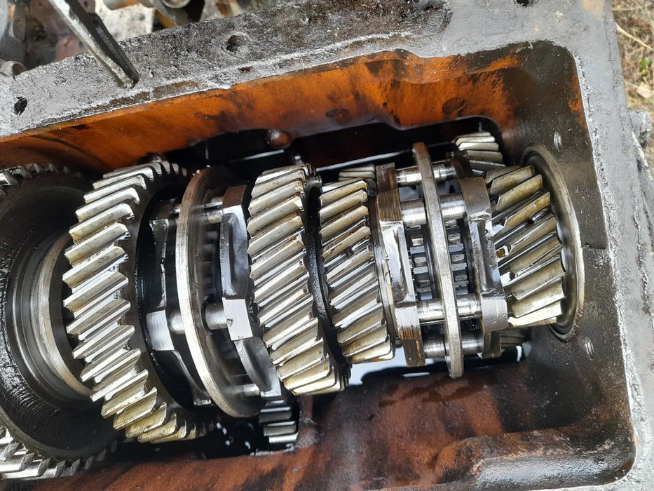 Коробка КПП ЗІЛ-130 131 + ком + НШ + клапан