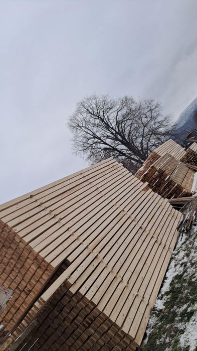 Tartak usługa przetarcie drewna deski pryzma kantówka