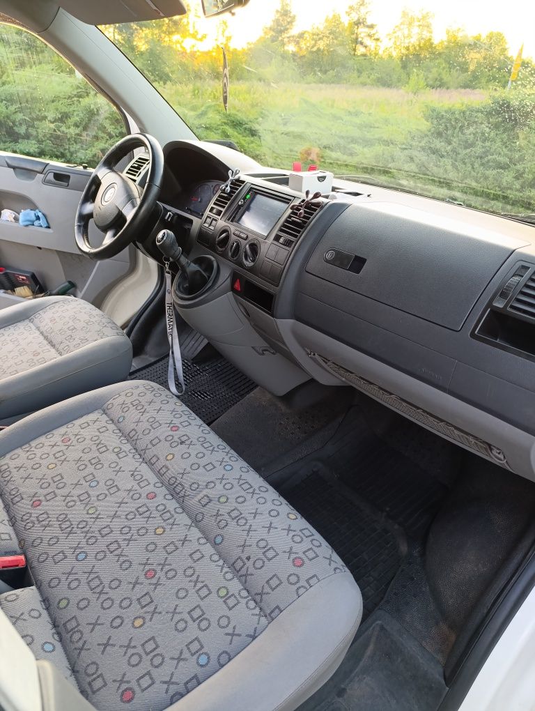 Volkswagen Transporter T5 2.5 TDI bnz