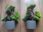 Dwa sztuczne kwiatki bonsai
