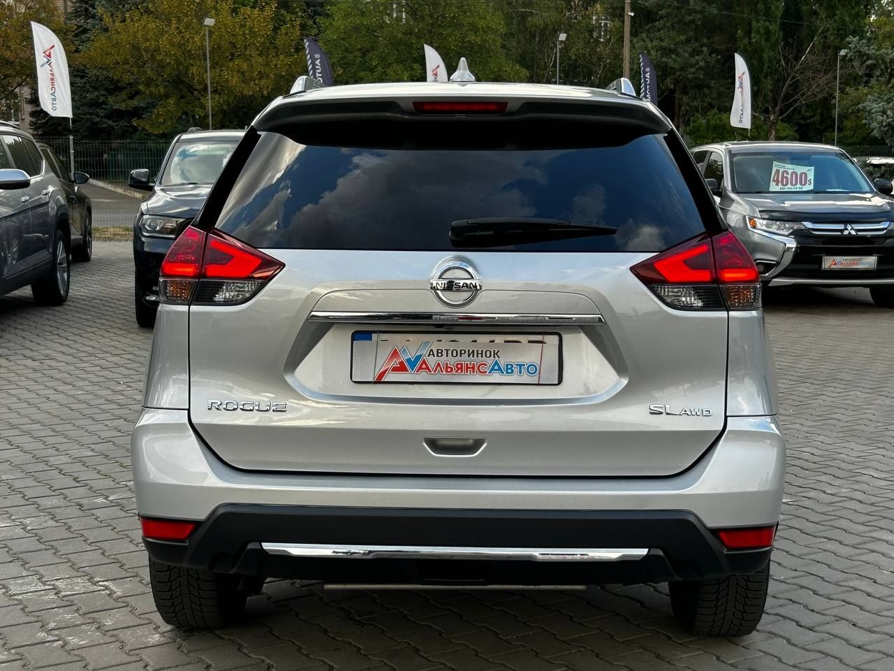 Nissan Rogue №3121 (ВНЕСОК від 15%) Альянс Авто Кривий Ріг