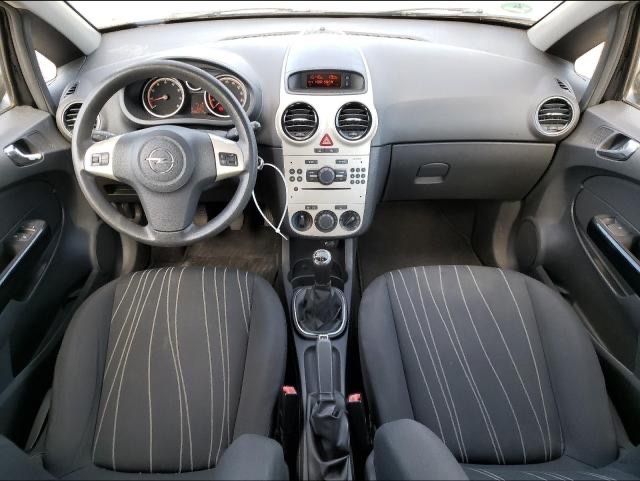 Opel Corsa D 2008 рік випуску