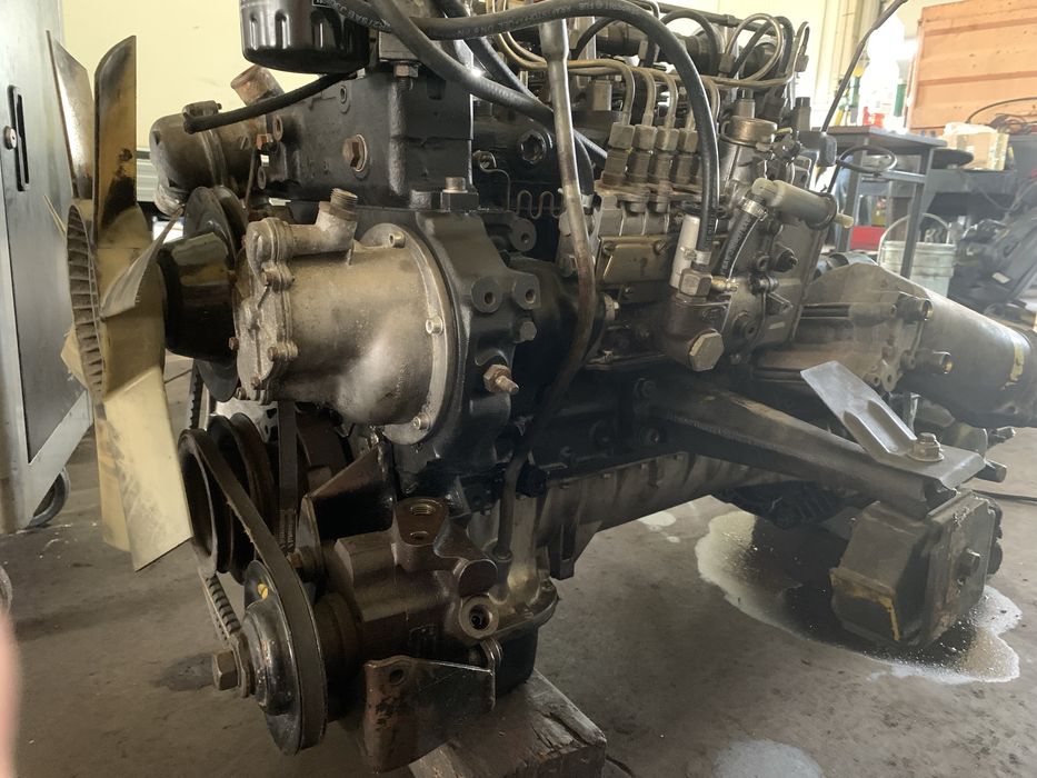Silnik Mercedes kaczka 3.0D OM617 + skrzynia automatyczna R115 T1/w123