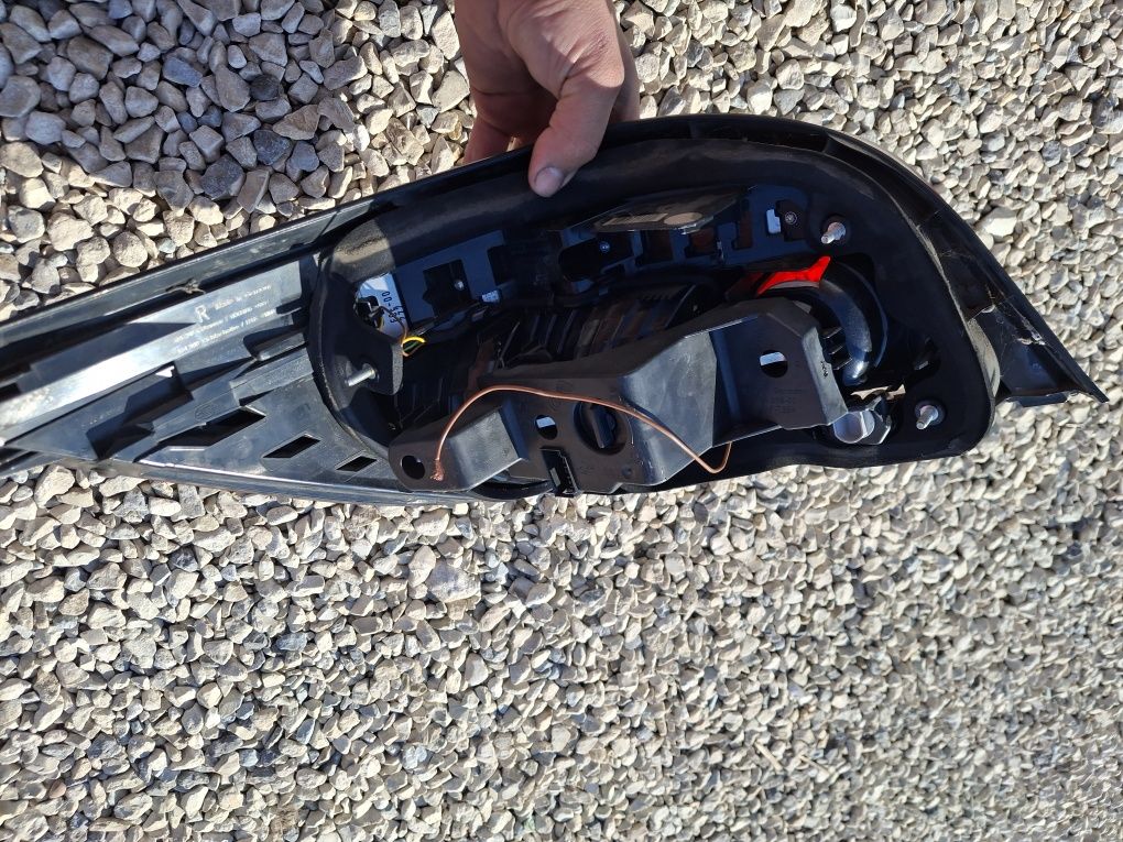 Lampa Tył Prawa LIFT BMW E60 Stan bdb Europa