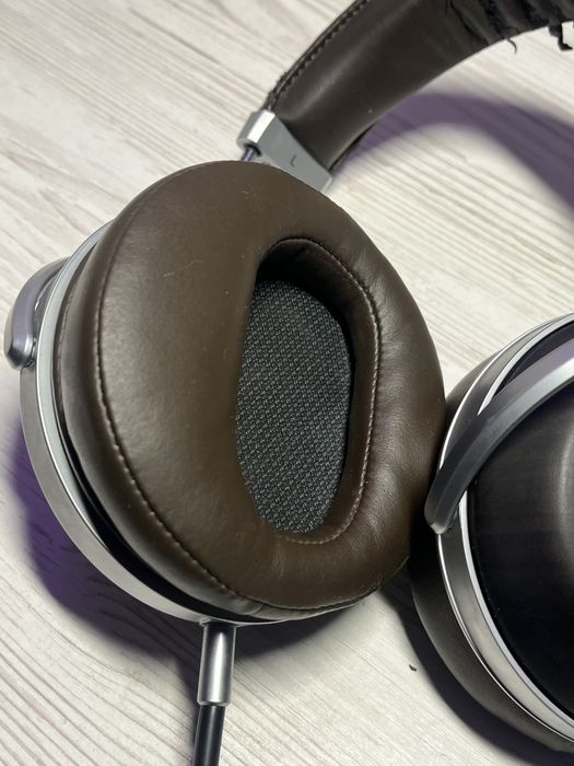 Наушники навушники повнорозмірні Denon AH-D5200 Hi-Fi Hi-Res