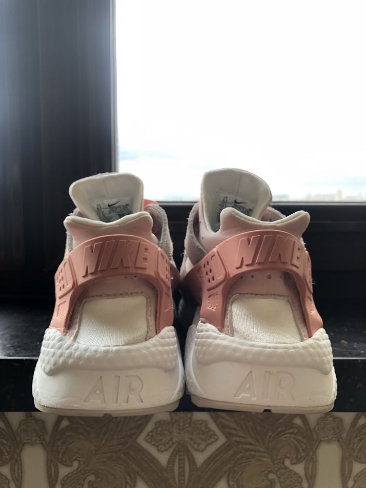 Nike AIR Huarache MN Pink 39-40 24.5-25