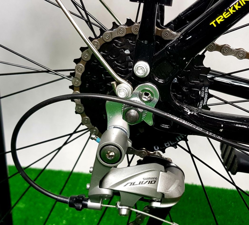 Rower Trekkingowy Alu 28" Shimano Alivio 3x8 Dynamo w kole Nowy Raty0%