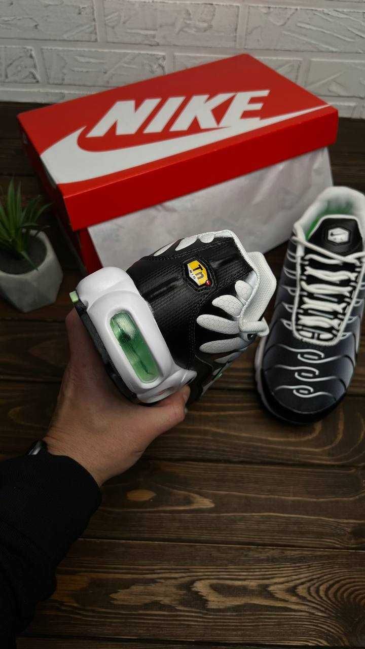 ЗНИЖКА! 45 (29 см) Nike Air Max TN Plus найк тн плюс аир макс стуси 95